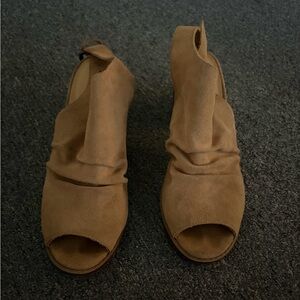 Dirty laundry heels.